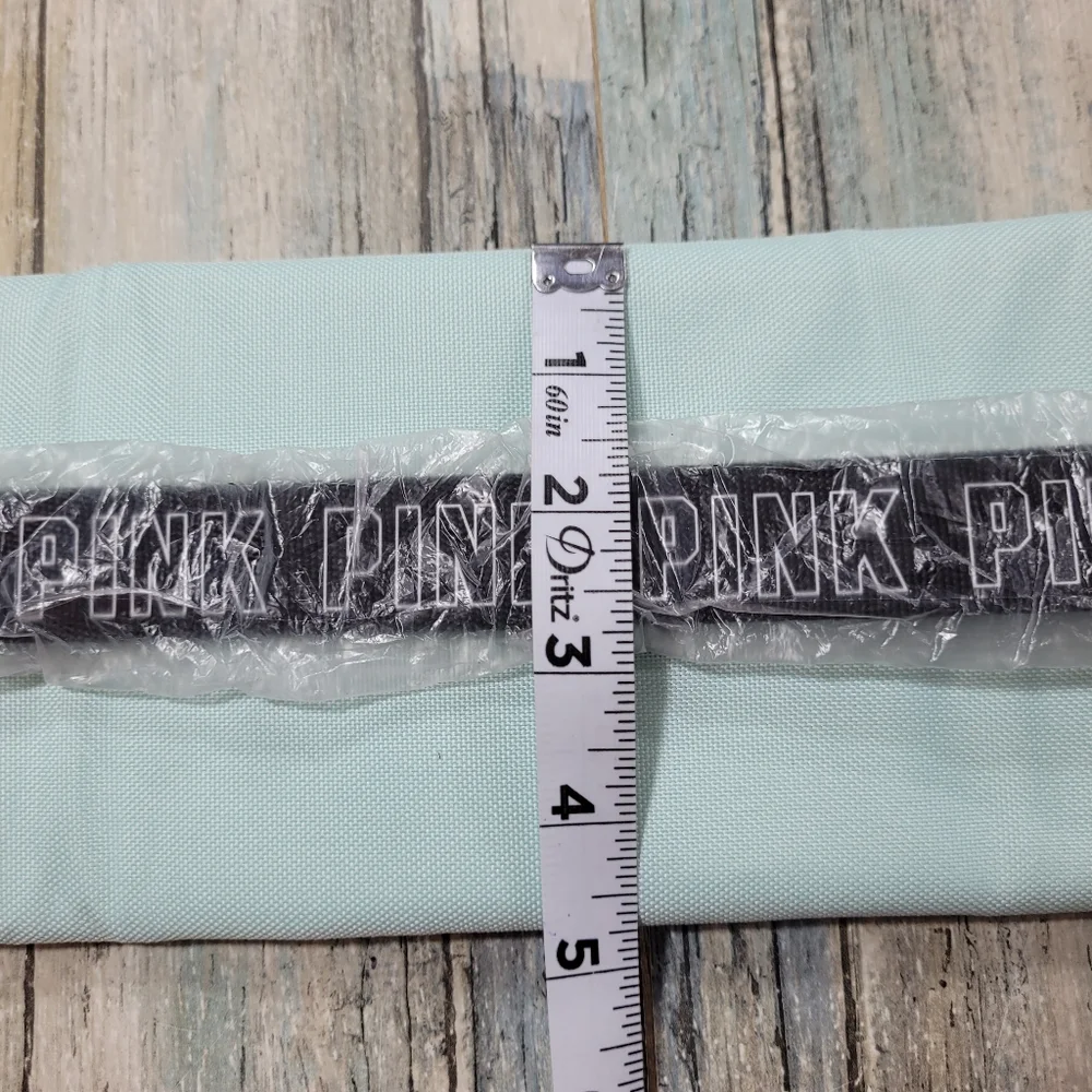 Victoria's Secret PINK Bag carrying cooler with Strap - Picture 7 of 7